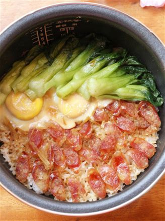 广式腊肠煲仔饭的制作方法